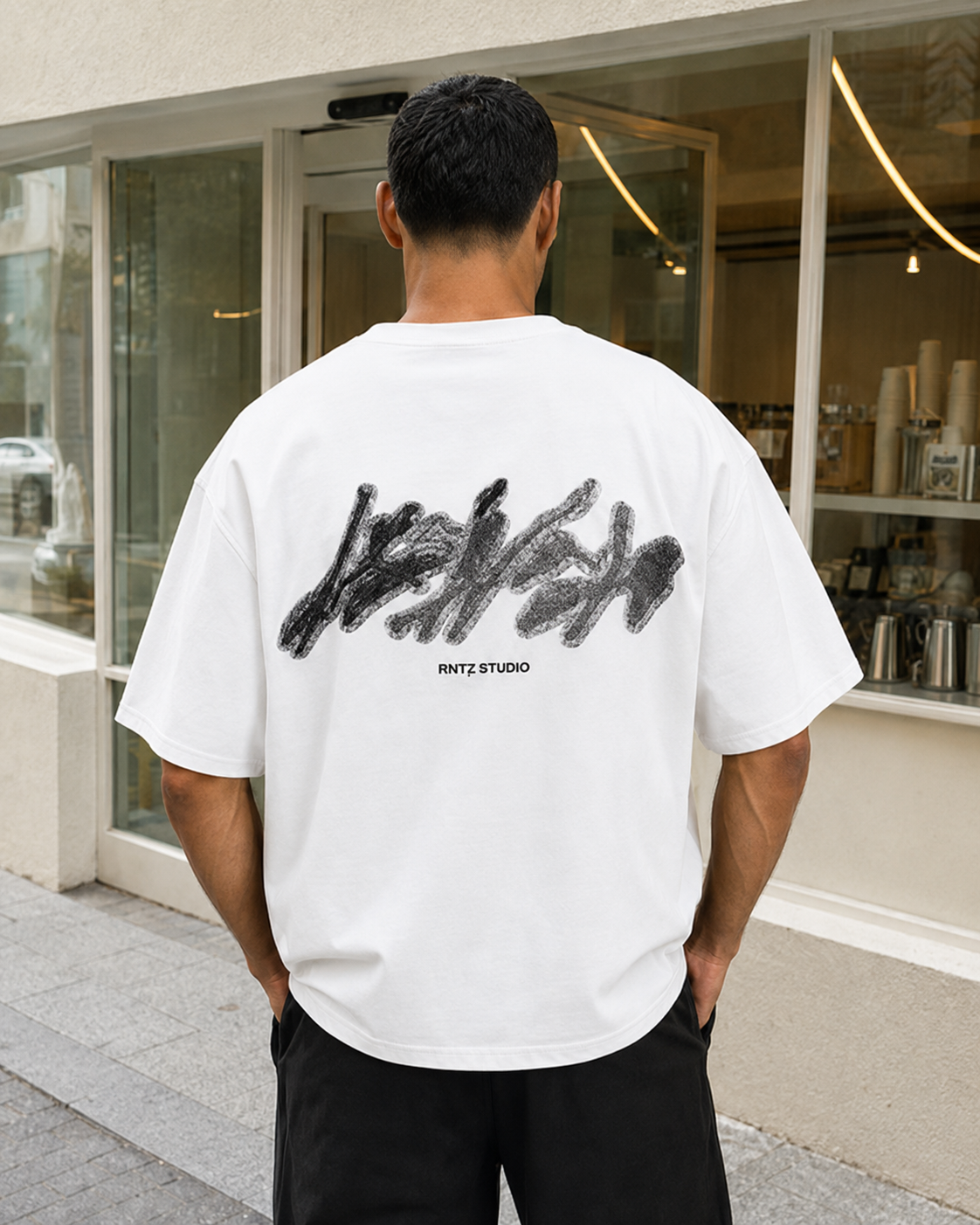 01 — SCRIPT SIGNATURE TEE