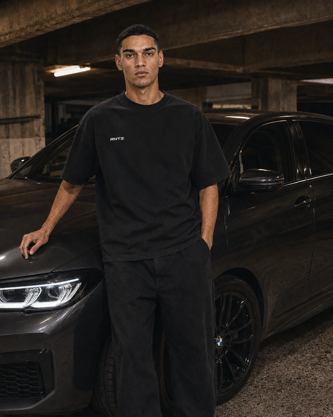 02 — PRESTIGE SIGNATURE TEE